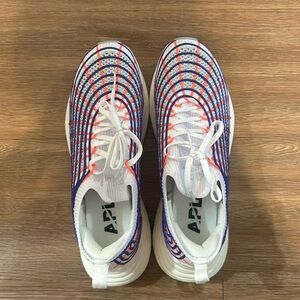 APL Women’s TechLoom Zipline